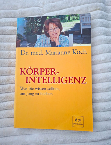 Körper intelligenz was - –,
