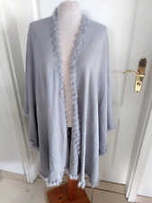 Grauer Woll Umhang Poncho Stola Schal mit echt Pelz Einfassing zur tracht