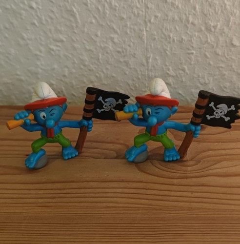 Schlumpf pirat fahne und - pirat,