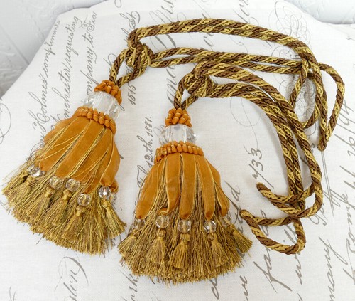 Raffhalter gardinenhalter - raffhalter,