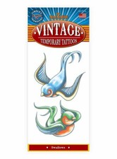 Schwalben Klebe-Tattoo -