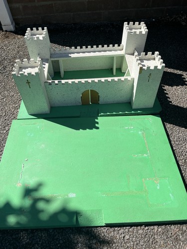 Vintage spielzeug festung burg - spielzeug,