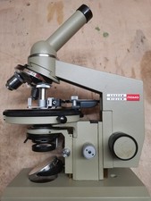Mikroskop LOMO Biolam von 1973 mit Zubehör und 2 Okularen, in Holzkiste 