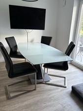 Designer Esstisch - mit Glasplatte und Massivgestell-MUSTERRING