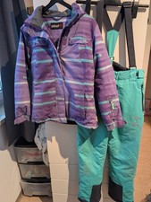 schneeanzug Jacke 152 und Hose 146 Lila/Türkis