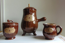 Steingut Schokoladendose + Milchkännchen + Schokoladenkännchen