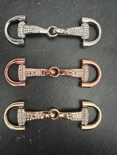 Mini Gebiss Trense Miniaturtrense Schlüsselanhänger Anhänger Charm STRASS X46