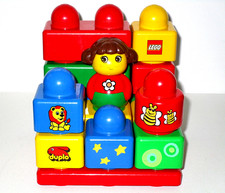 Lego Duplo Primo~Babyspielzeug~Bauplatte mit bunten Bausteinen