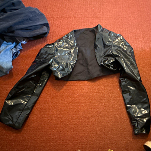 Sexy bolero aus lackleder - bolero,