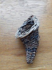 Blumenkörbchen mit Aufhänger, gebraucht Floristik Deko