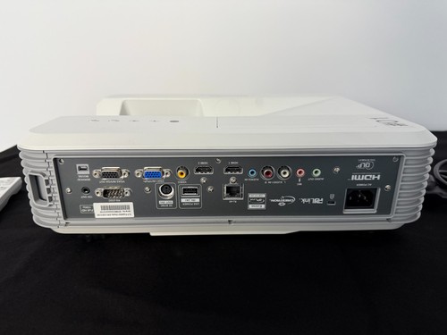 Optoma eh320ust full - full, hd