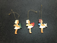 Baumbehang 3 bunte Engel mit Tannenbaum Stern Herz aus Holz Erzgebirge 