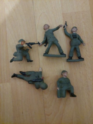 Ddr spielzeug nva spielfigur - ddr,
