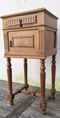 Antiker beistelltisch - antiker,