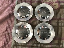 4x 19“ Alufelgendeckel
