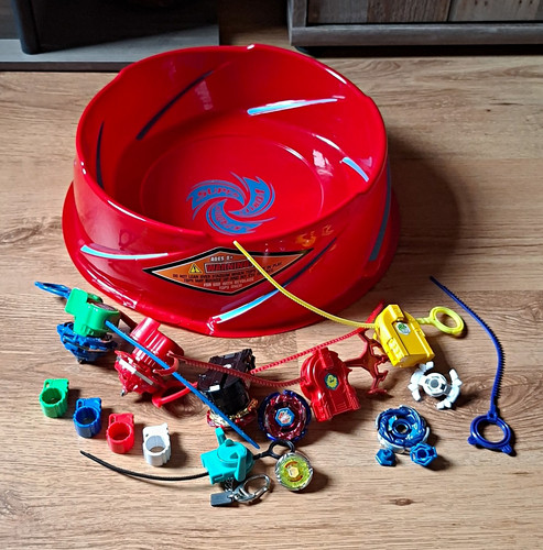 Beyblade arena stadium - beyblade, set