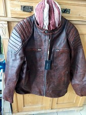 Schöne rot - braune Bikerjacke Lederjacke Motorradjacke  Größe L.  NEU