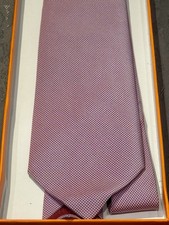 Hermes Seidenkrawatte Lila mit