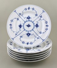 ROYAL COPENHAGEN BLAU GERIFFELT UNI 22,5 CM 87/8" MITTAGESSEN TELLER 177 X 6 1.