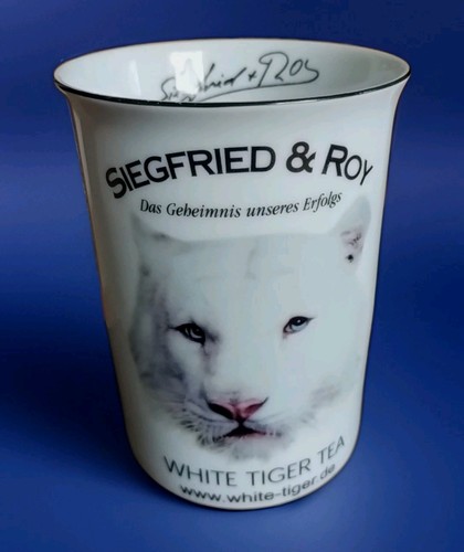 Siegfried roy white - &,