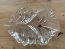 Glasschale in Blattform