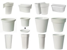 Blumentöpfe in Weiß