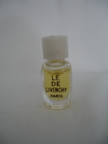 Givenchy parf - le,