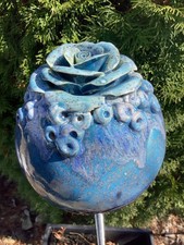 KUGEL blau  mit Blüte -