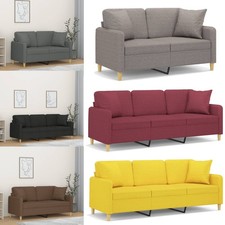 Sofa Couch mit Zierkissen