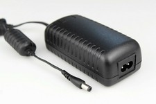 Netzteil AC/DC Netzgerät Trafo Adapter für LED, Router, Freebox 9V 4A und 12V 3A