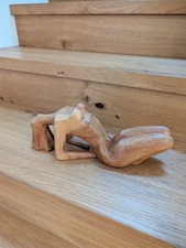 Skulptur aus Holz / Holzfigur