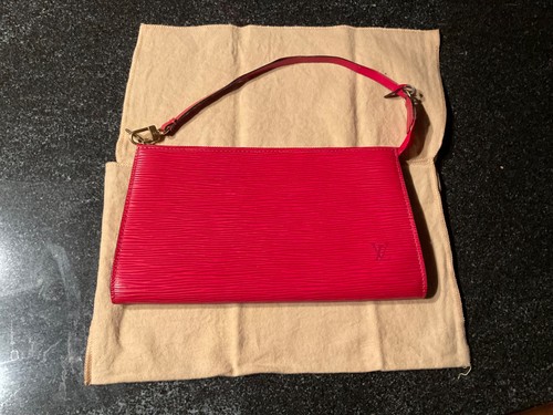 Louis vuitton pochette - louis,