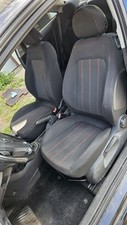 Opel Corsa D 3-Türer Sitze