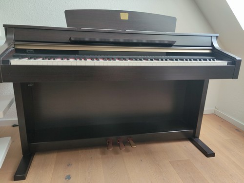Yamaha clarinova clp 330 - clarinova,