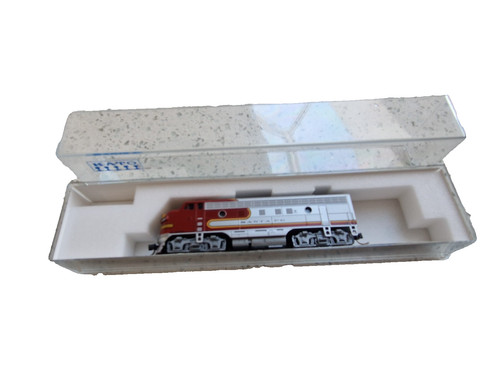 Kato emd f7a santa - kato,