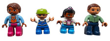 4 Lego Duplo Figuren - Familie - Mutter Vater Kinder Mädchen Junge Frau Mann
