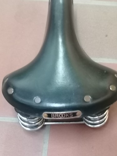 Brooks b66 - b66, s