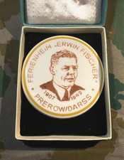 DDR MfS Stasi NVA Plakette Medaille Ferienheim Erwin Fischer Prerow Darss Etui