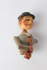 Zierkorken Weintrinker Holz geschnitzt