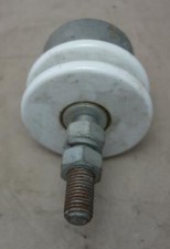 alter Porzellan Isolator