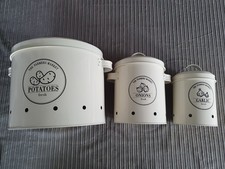 * Set * Aufbewahrung für Kartoffen, Zwiebeln und Knoblauch * neuwertig 