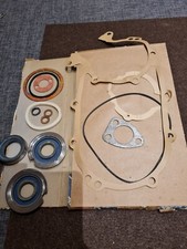 Oldtimer Roller Vespa 150 ccm Tourenmodell Dichtungssatz Motor NOS