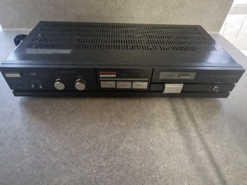 Hitachi stereo receiver - stereo,