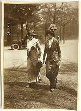 FRANKREICH Paris Mode Zwei