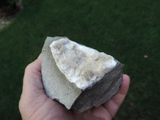 Natrolith und Calcit aus Hammerunterwiesenthal im Erzgebirge