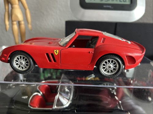 Bburago ferrari gto - ferrari,