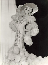 Foto kino schauspielerin mae - foto,