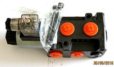 Hydraulikventil 6/2 Wegeventil - Umschaltventil 12 Volt  50 L/min + Leckan