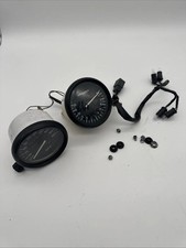 SUZUKI GS500E GM51B Cockpit