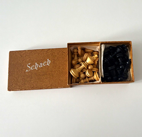 Schachfiguren set aus holz - aus,